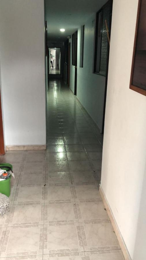Hotel Cambulos 마니살레스 외부 사진
